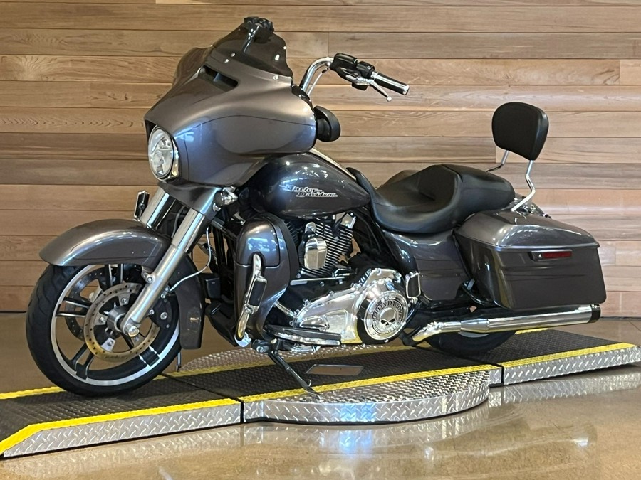 2014 Harley-Davidson Street Glide® Special