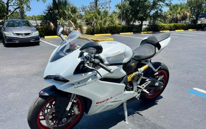 2017 Ducati 959 Panigale Arctic white silk