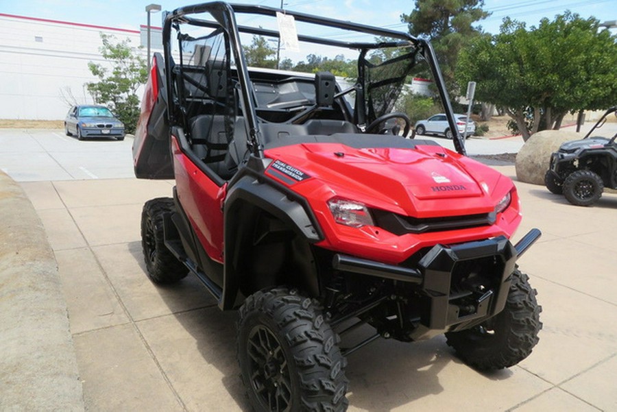 2022 Honda Pioneer 1000 Deluxe