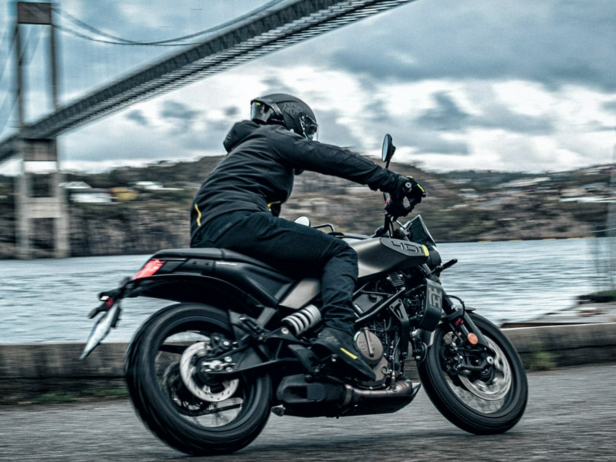 2024 HUSQVARNA SVARTPILEN 401 - 212263