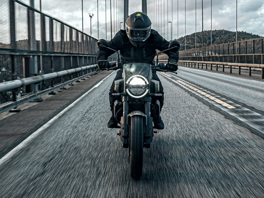 2024 HUSQVARNA SVARTPILEN 401 - 212263