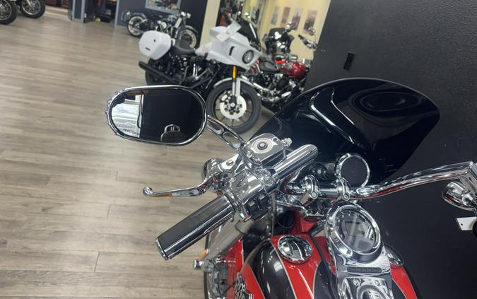 2011 Harley-Davidson® CVO™ Softail® Convertible Trike