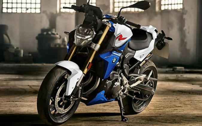 2023 BMW F 900 R