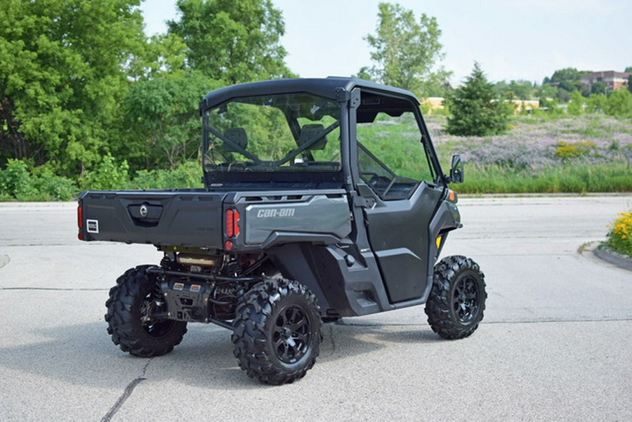 2023 Can-Am Defender XT HD10