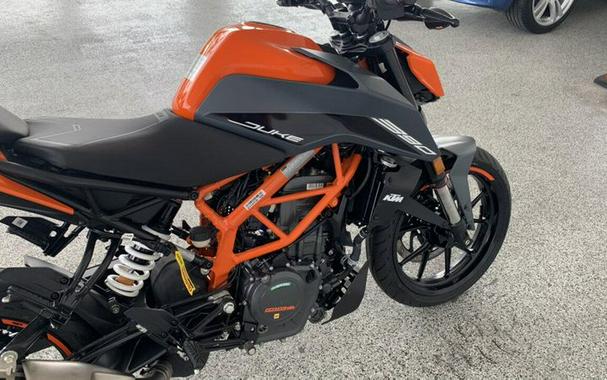 New 2023 KTM 390 DUKE
