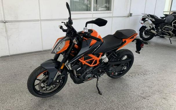 New 2023 KTM 390 DUKE