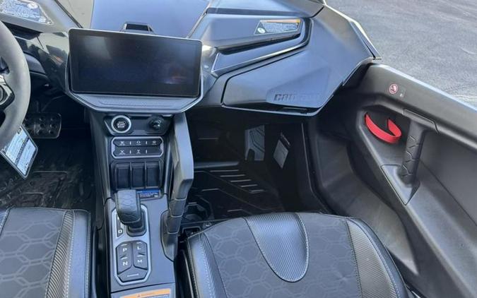 2026 Can-Am® Maverick R X RS Triple Black