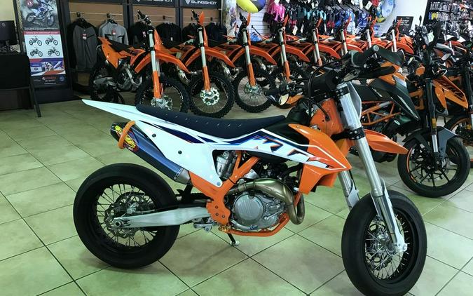 2022 KTM 450 SMR