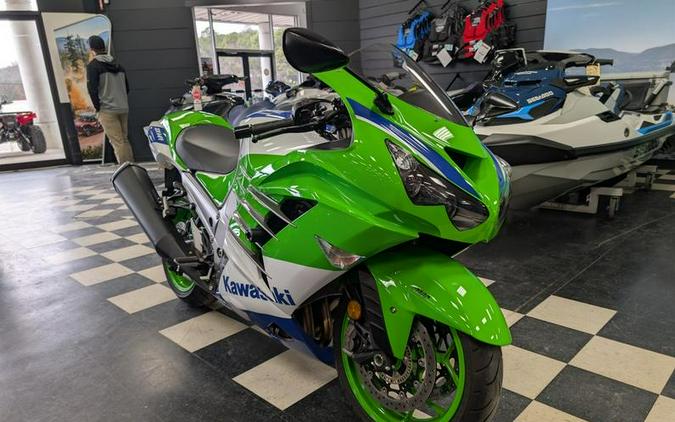 2024 Kawasaki Ninja® ZX™-14R 40th Anniversary Edition ABS