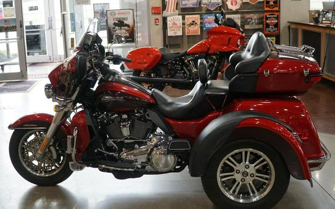 2018 Harley-Davidson® FLHTCUTG - Tri Glide® Ultra