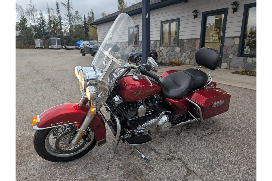 2013 Harley-Davidson® FLHR Road King