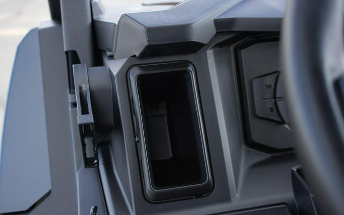 2026 CAN-AM DEFENDER MAX XT HD11 WITH 1025 INCH TOUCHSCREEN