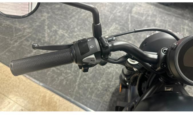 2026 Honda Rebel® 300 E-Clutch