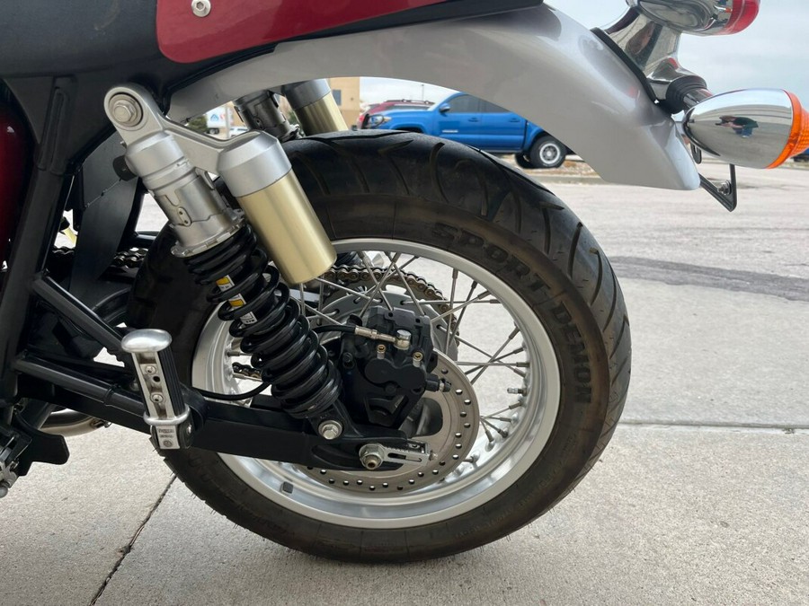 2004 Triumph Thruxton 900