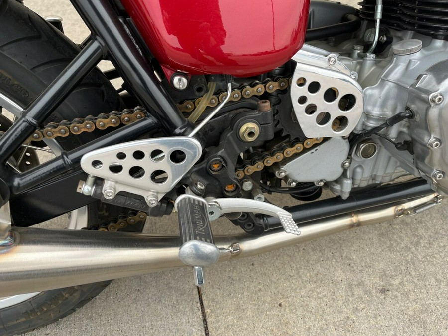 2004 Triumph Thruxton 900