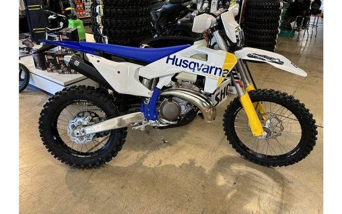 2027 TE 300 - Husqvarna Motorcycles