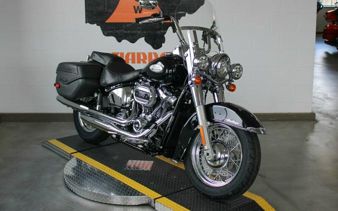 2024 Harley-Davidson Softail Heritage Classic Cruiser FLHCS