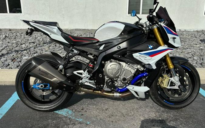 2018 BMW S 1000 R Light WT / Lupin BL Metallic / Racing RD Premium