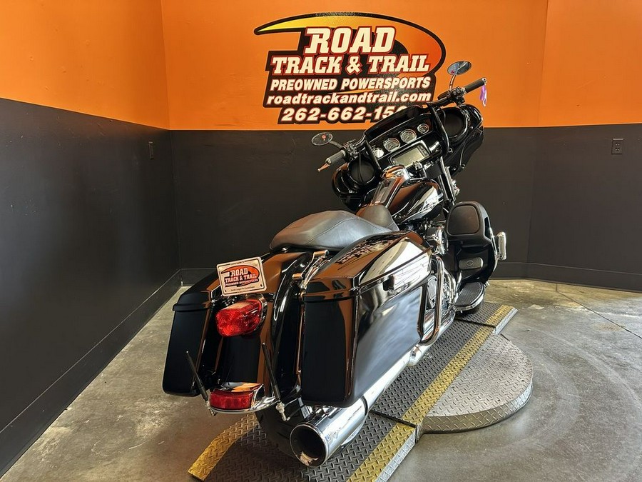 2016 Harley-Davidson® FLHXS - Street Glide® Special