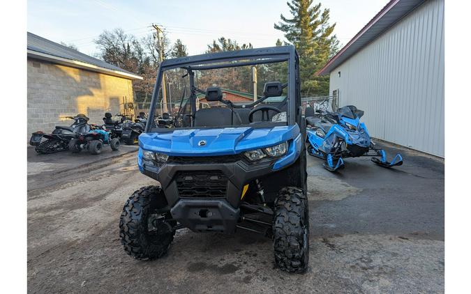 2023 Can-Am Defender DPS HD9