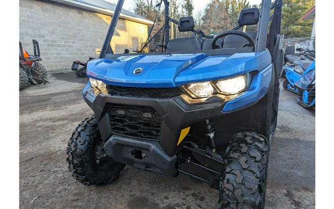 2023 Can-Am Defender DPS HD9