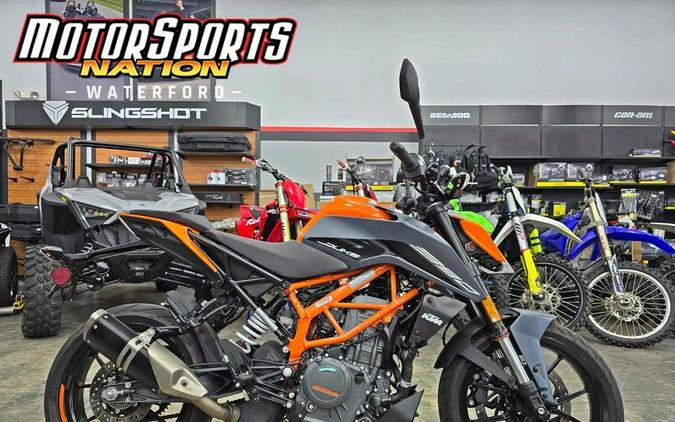 2023 KTM 390 Duke