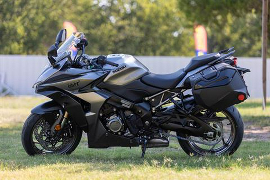 2025 Suzuki GSX-S1000GT+