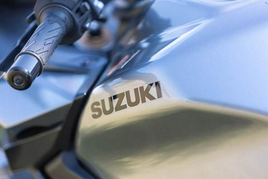 2025 Suzuki GSX-S1000GT+