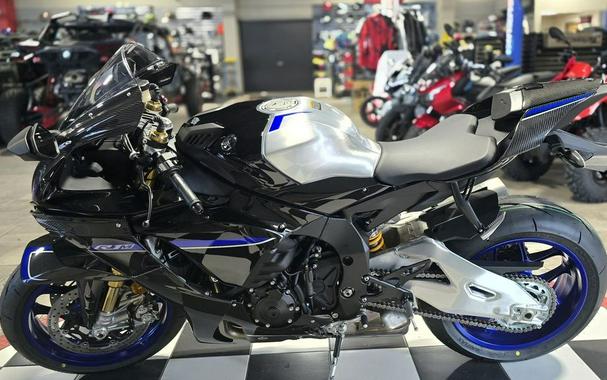 2026 Yamaha YZF-R1M
