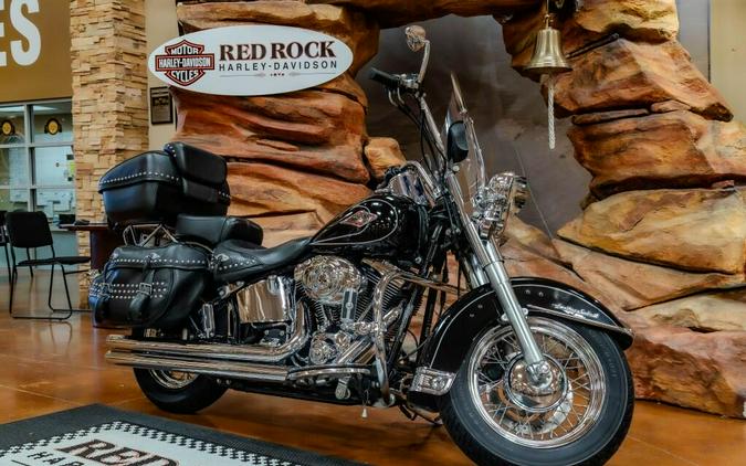 2011 Harley-Davidson Heritage Softail Classic FLSTC