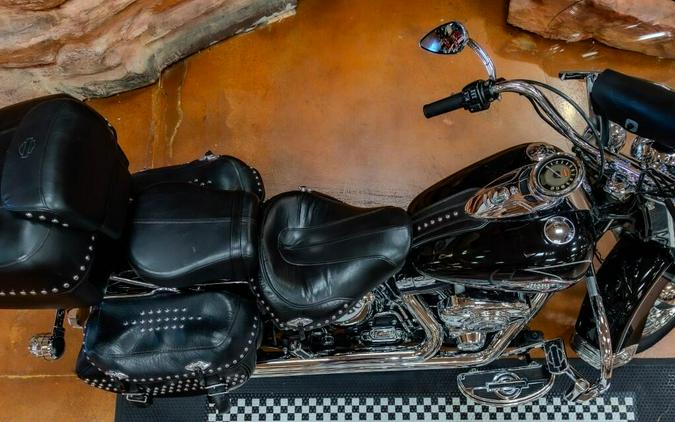 2011 Harley-Davidson Heritage Softail Classic FLSTC