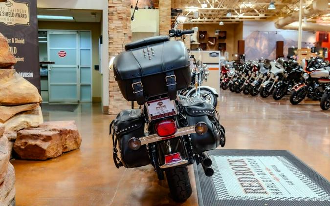 2011 Harley-Davidson Heritage Softail Classic FLSTC