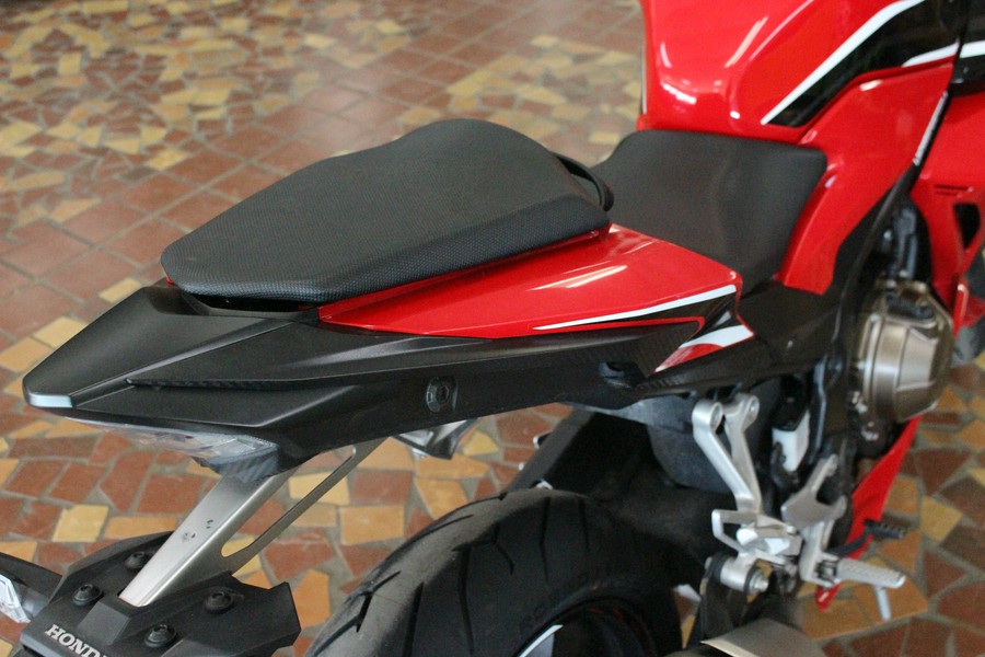 2022 Honda CBR500R ABS CBR500R ABS Matte Gray Metallic - N5300586