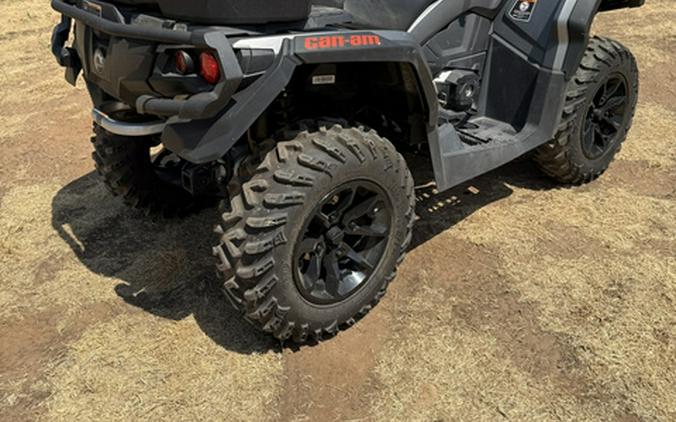 2017 Can-Am Outlander MAX XT 850 - Brushed Aluminum