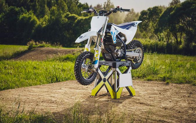 2024 Husqvarna EE 3