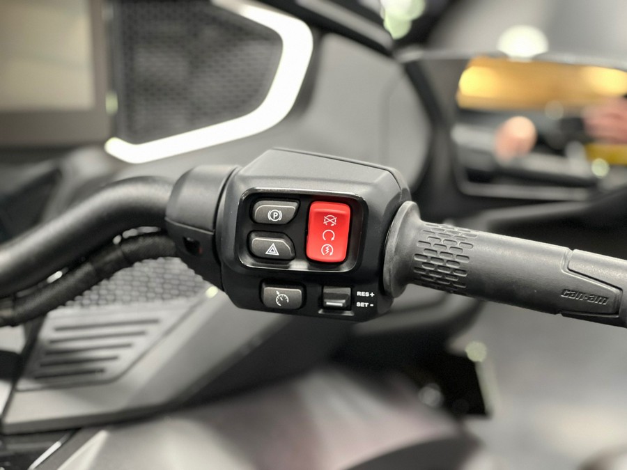 2024 Can-Am Spyder RT Limited