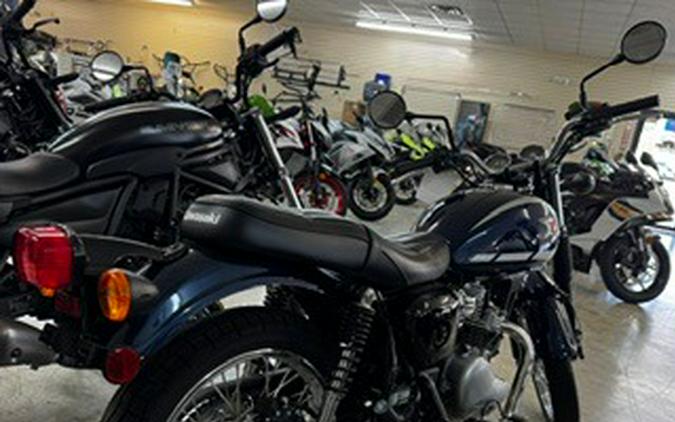 2025 Kawasaki W230 ABS
