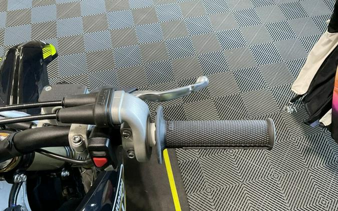 2025 Triumph TF 450-RC Edition Jet Black/Pure White