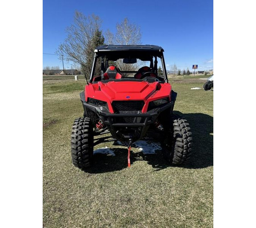 2025 Polaris® General XP 4 1000 Ultimate