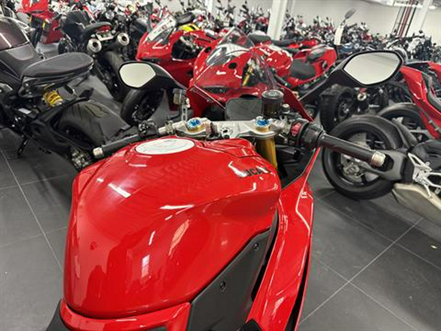 2026 Ducati Panigale V2 S