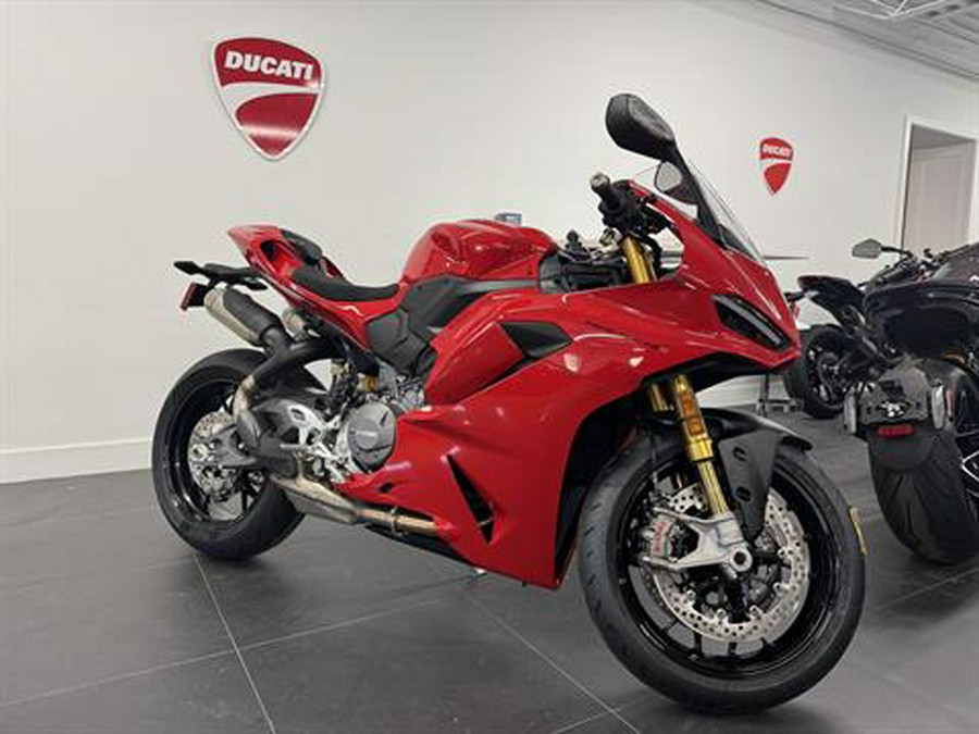 2026 Ducati Panigale V2 S
