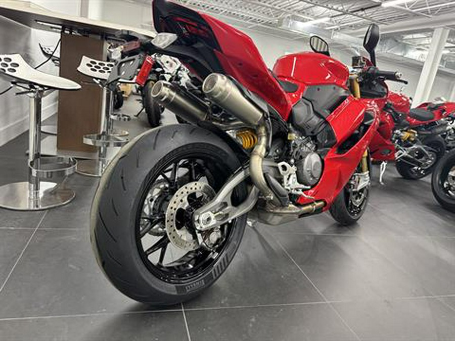 2026 Ducati Panigale V2 S