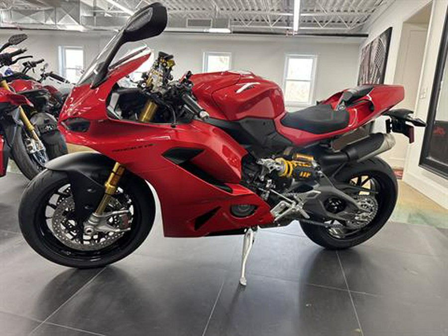 2026 Ducati Panigale V2 S