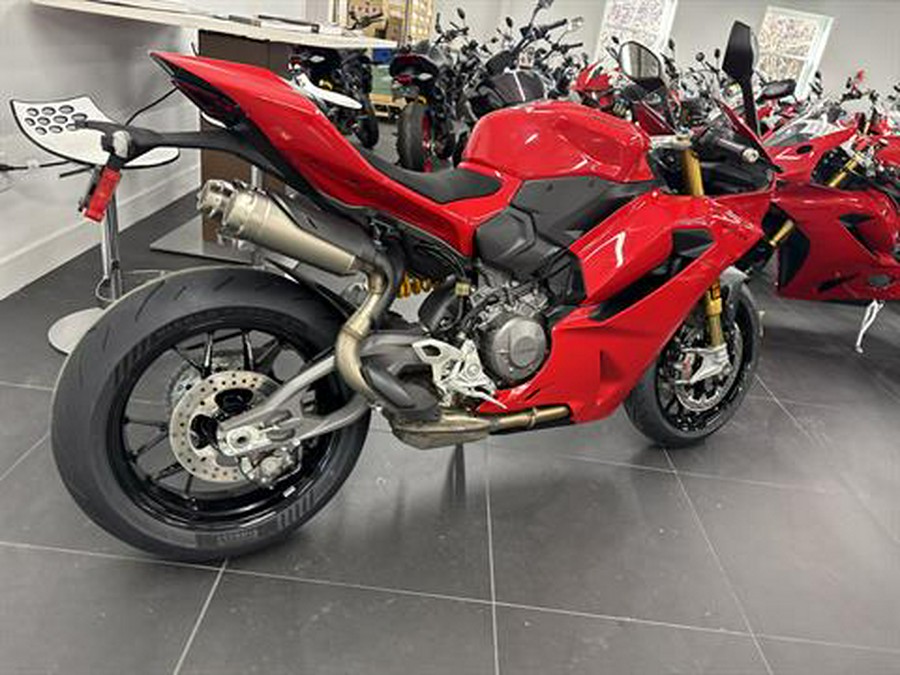 2026 Ducati Panigale V2 S