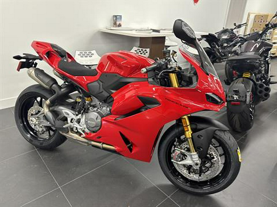 2026 Ducati Panigale V2 S