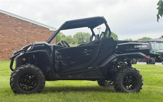 2026 Can-Am Commander XT 700