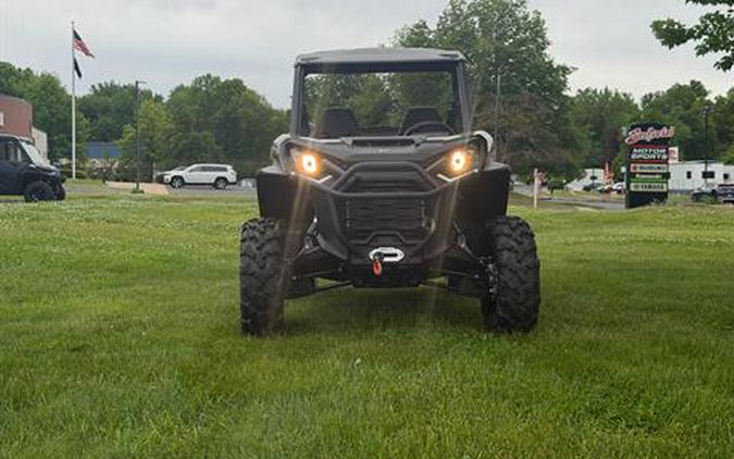 2026 Can-Am Commander XT 700