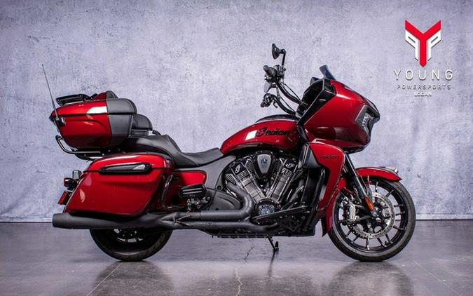 2026 Indian Pursuit Dark Horse 112 w/ PowerBand Audio Maroon Metallic