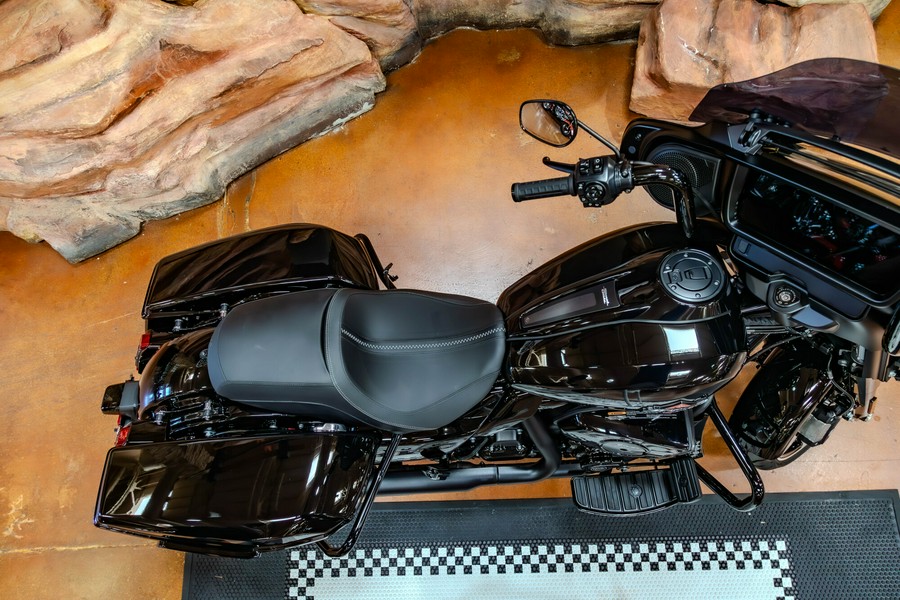 2025 Harley-Davidson Street Glide Grand American Touring FLHX