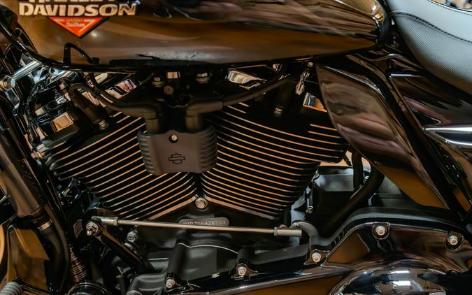 2025 Harley-Davidson Street Glide Grand American Touring FLHX